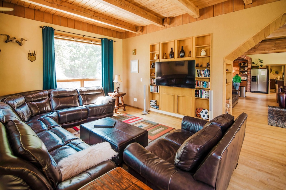 'big House Lodge' - Cle Elum Retreat on 8 Acres! - Property Image 48