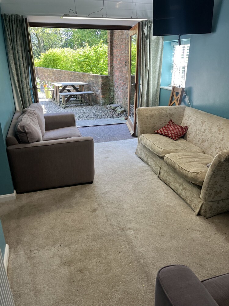 Historic Hall Wing nr York Leeds Free Hot tub