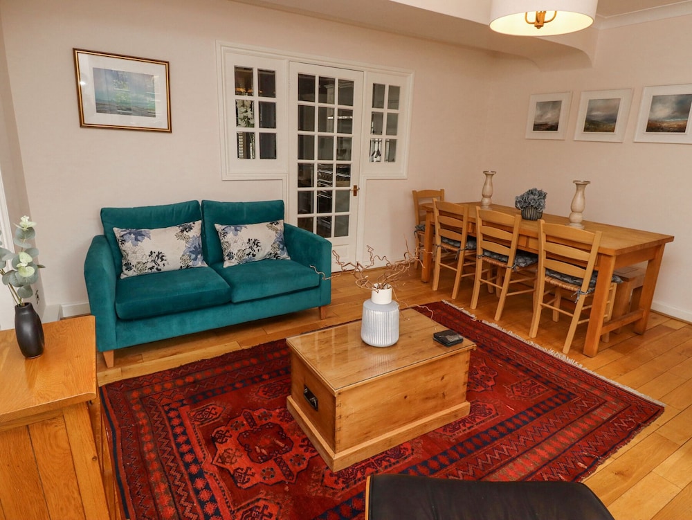 Westhill House