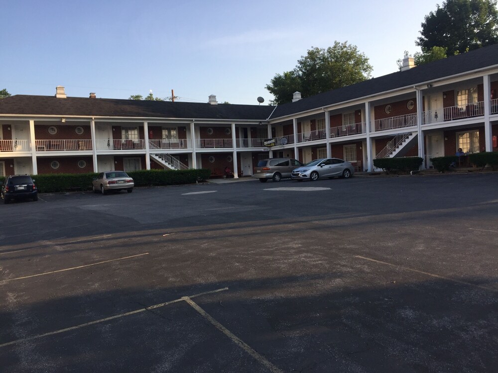 Motel Townhouse