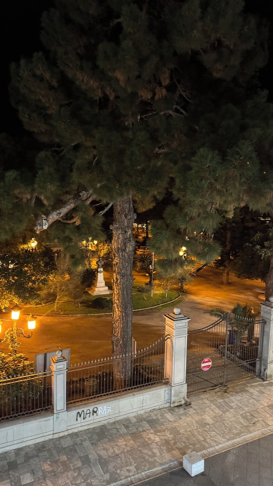 AC GOLD B&B Boutique Rooms & Suite