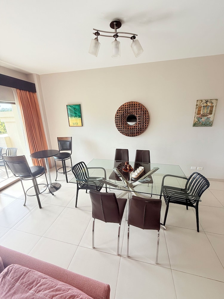 Jaco Bay 8th Floor Unit