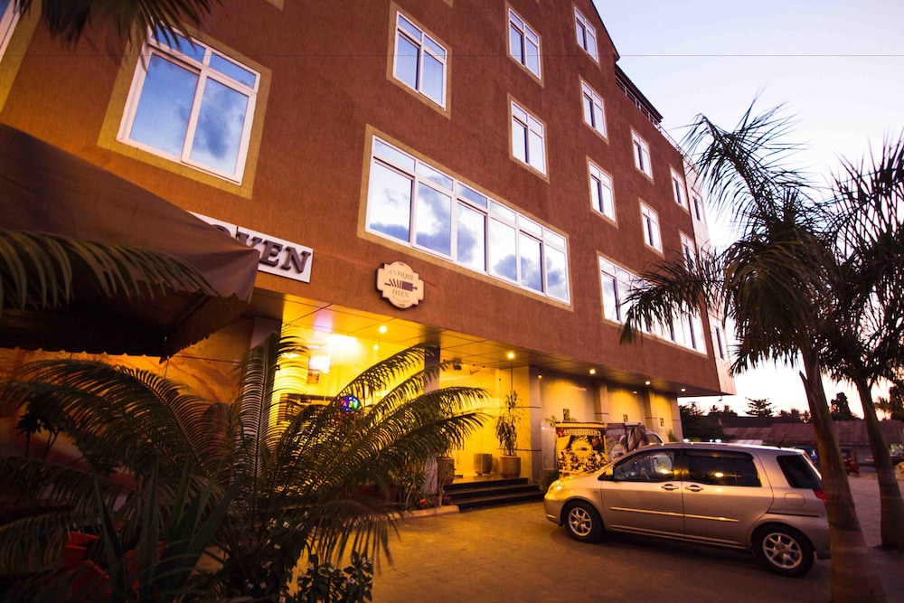 Antique Legacy Hotel