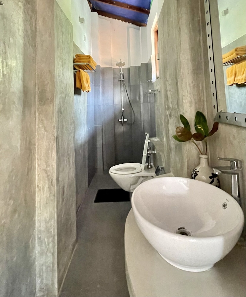 Isana Beach House