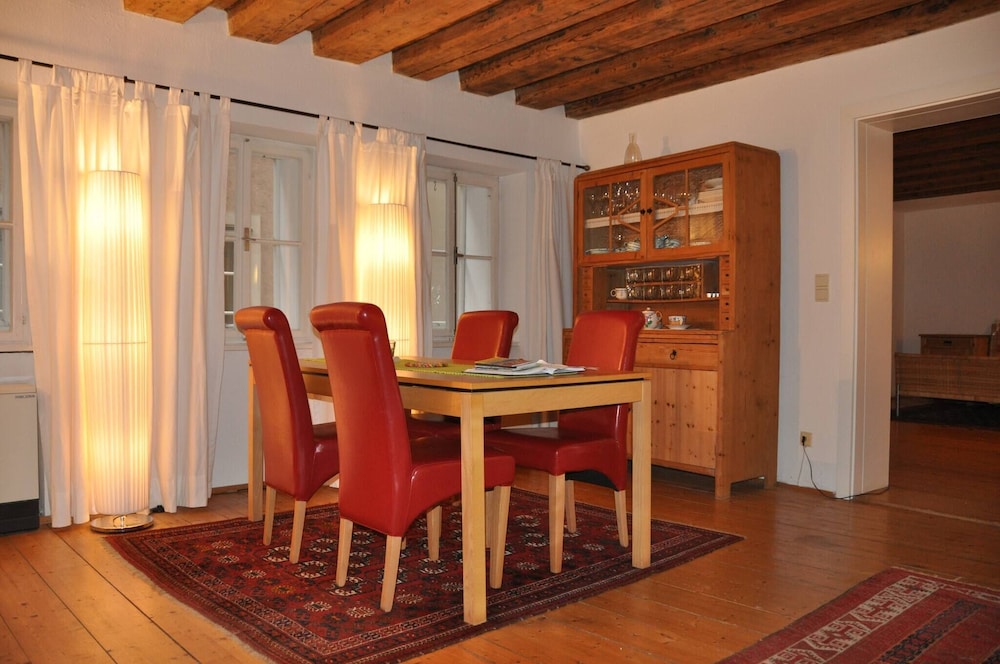Romantic,central Situated 75m2 Flat