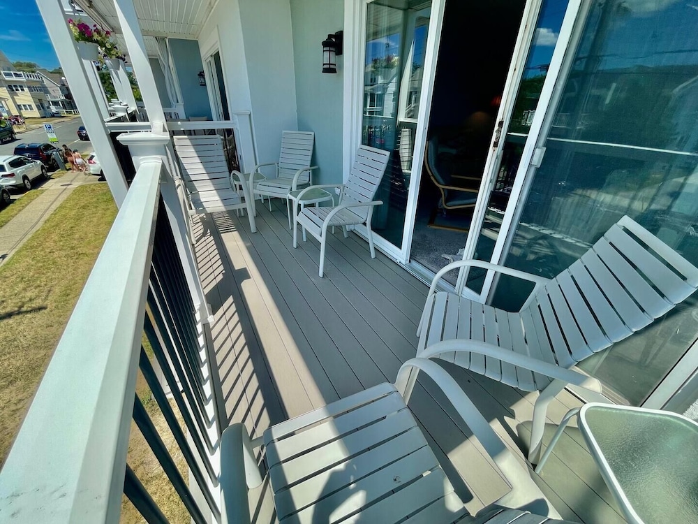 Hickman Street 3A