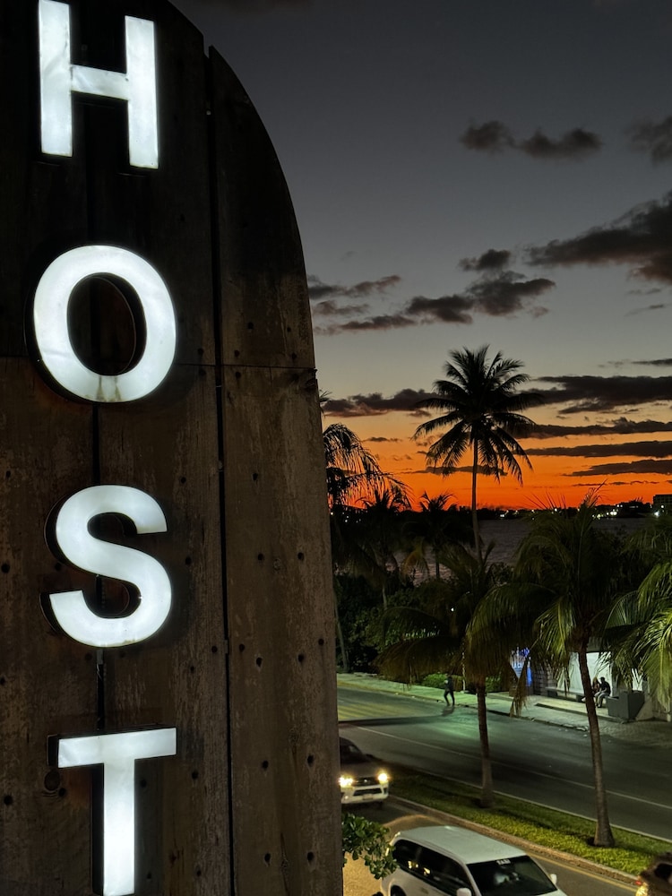 Hostel Natura