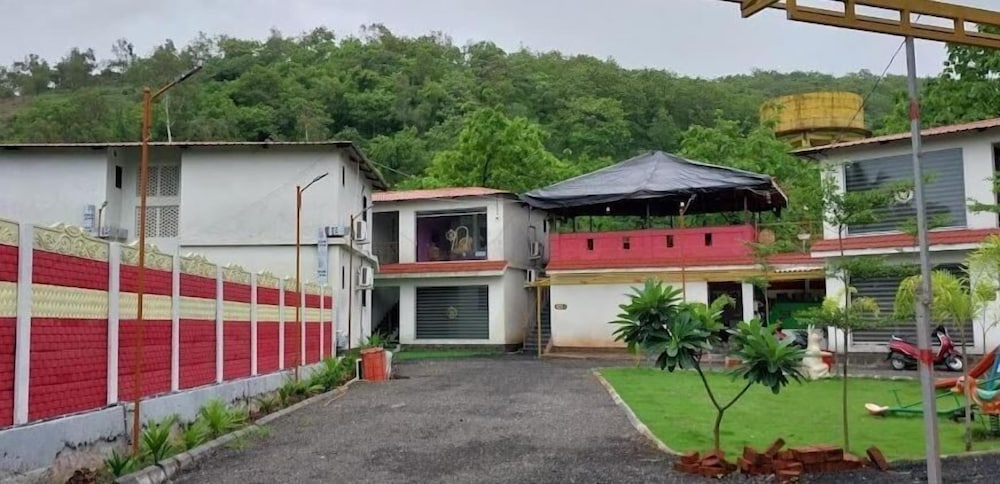 Opulence Resort Nagaon Alibaug