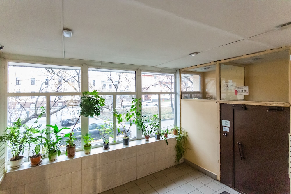 Apartment on Bolshaya Spasskaya 6-1