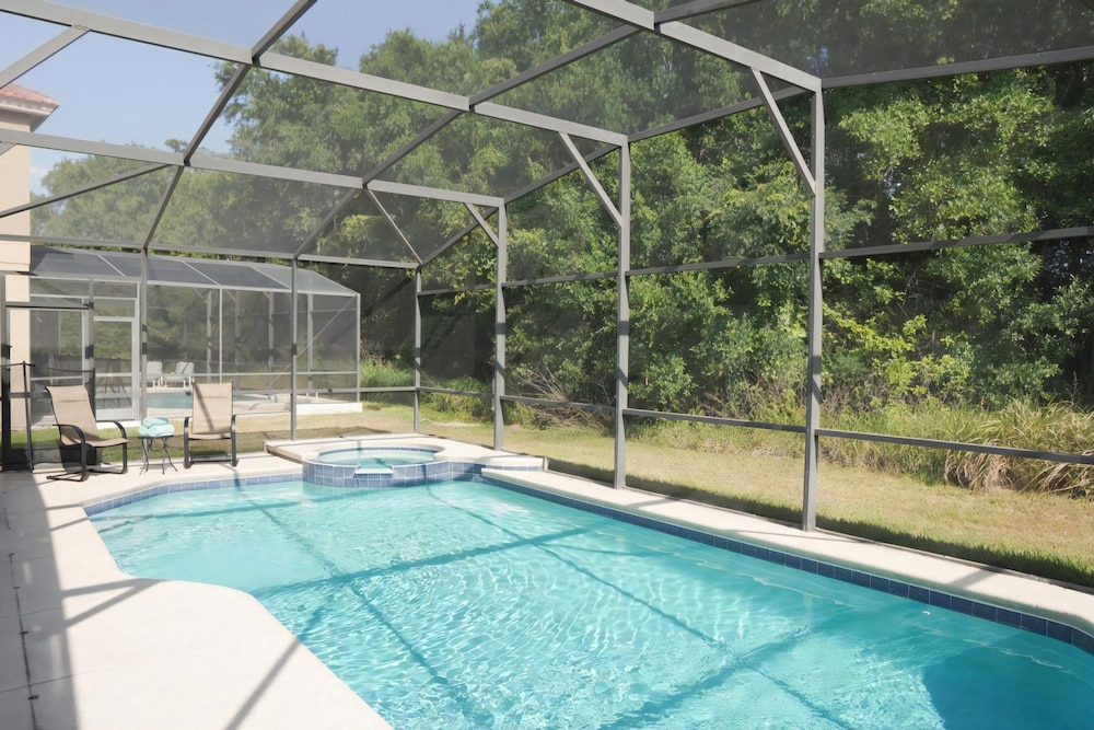 Emulsive Pool Home in Kissimmee 6 Miles to Disney