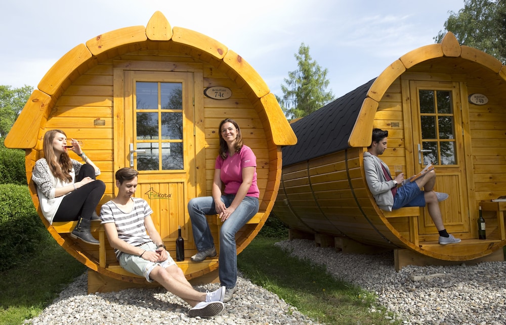 Schluga Spa Apartments & Mobile Homes
