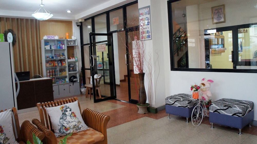 Benjamart Residence