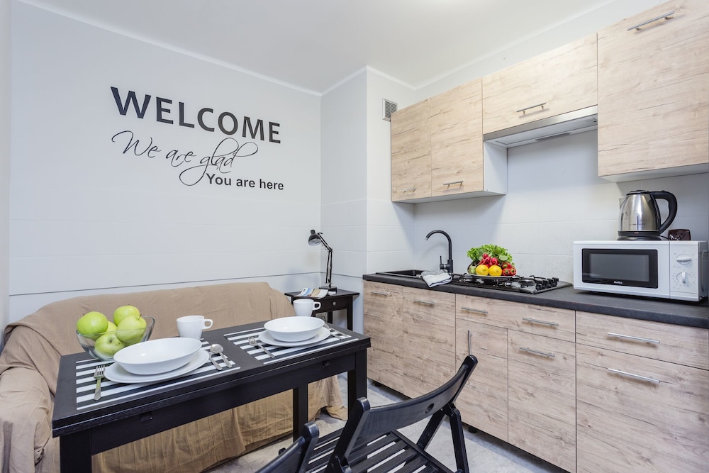 UNIT Short Rent Apartment by Warsaw Metro Station
