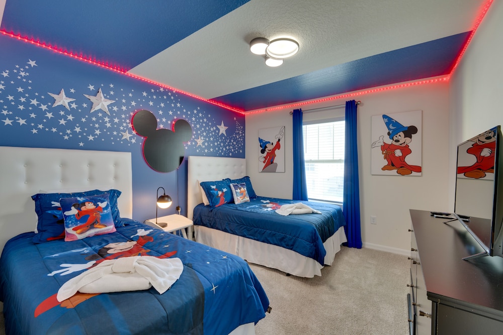 Orlando Area Getaway ~ 17 Mins to Theme Parks!