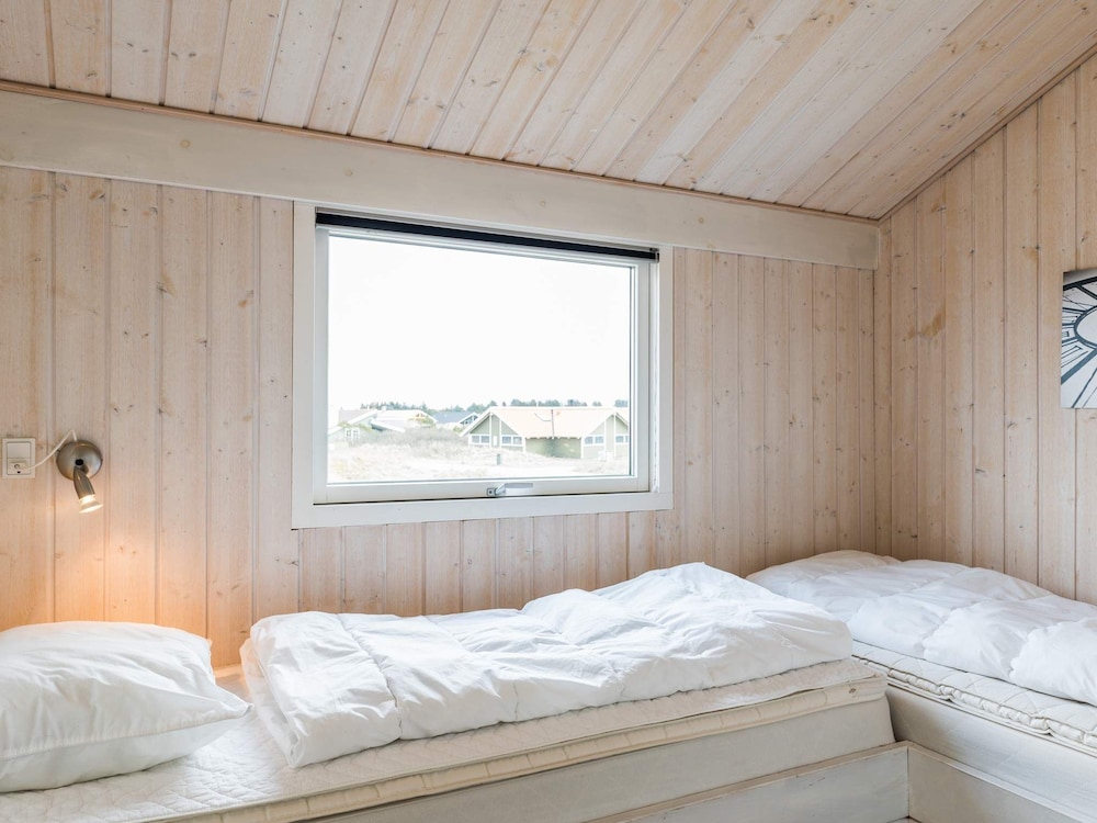 8 Person Holiday Home on a Holiday Park in Hvide Sande view 4