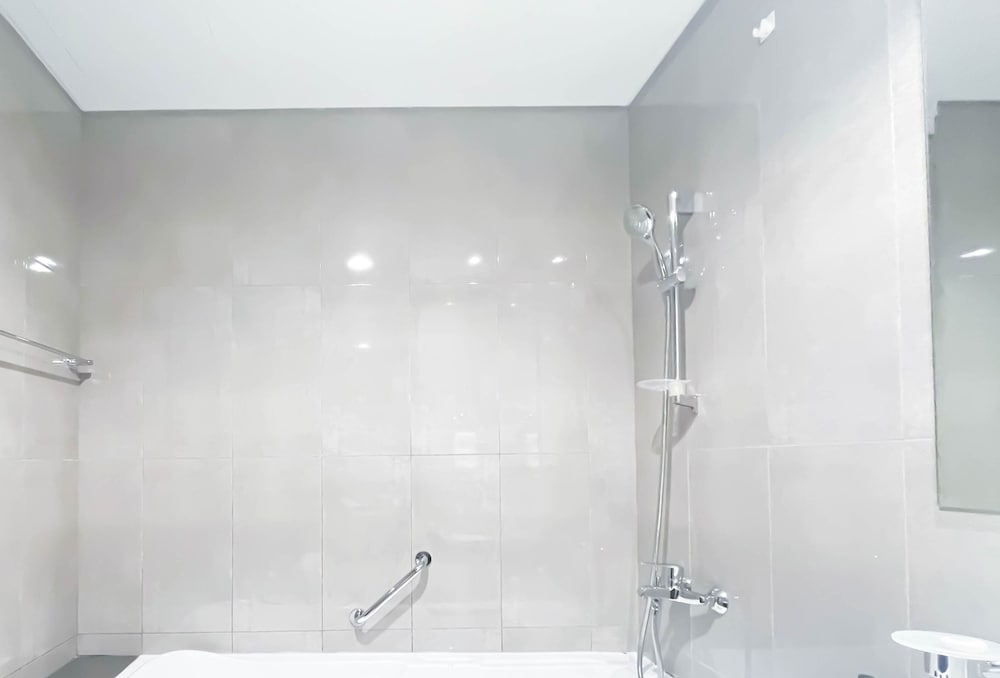 Luxury 2BR in Merano Tower Stunning City Views