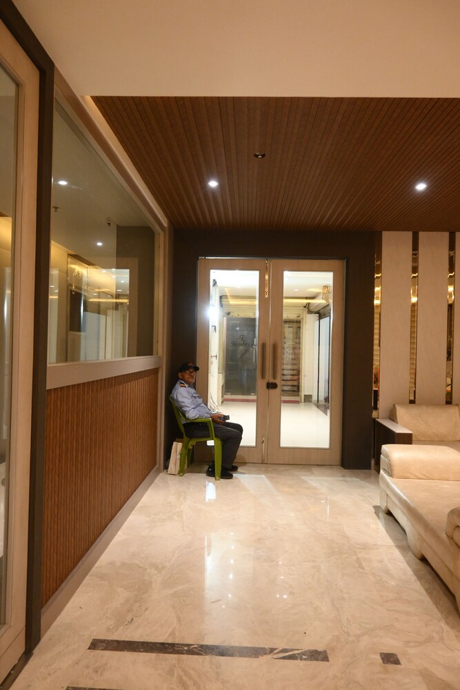 Amara Super Deluxe Dormitory