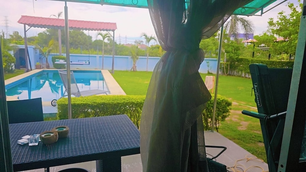 Pattaya Pool Villa 3 Bedrooms