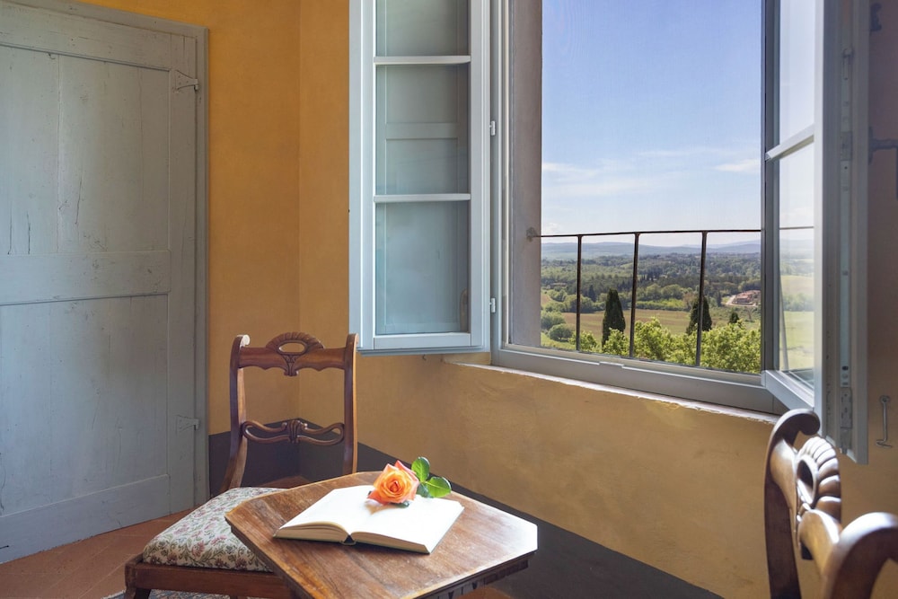 Borgo Villa Certano