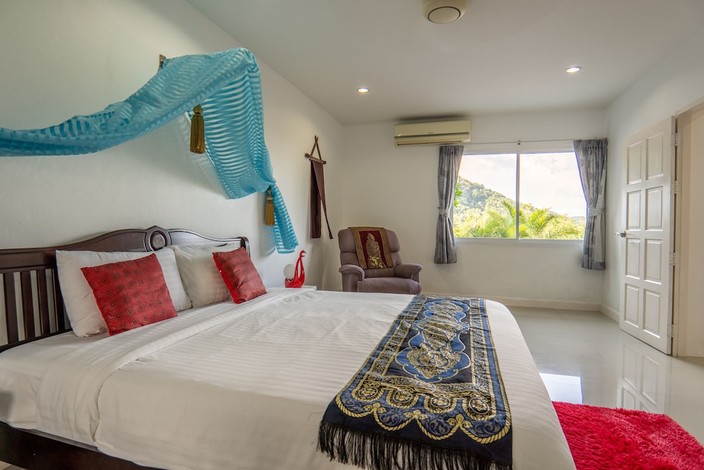 Private Pool Villa for Family & Friends
