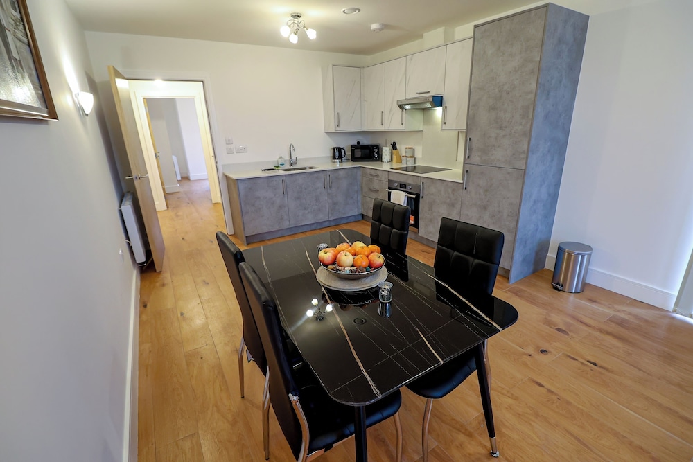 Meadow Lodge - 2 Bedroom Apartments