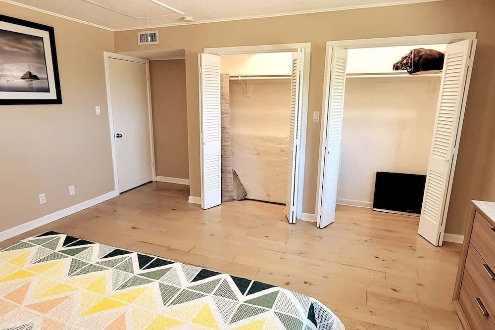 Madre Azul Bay House 3 Bedroom Home