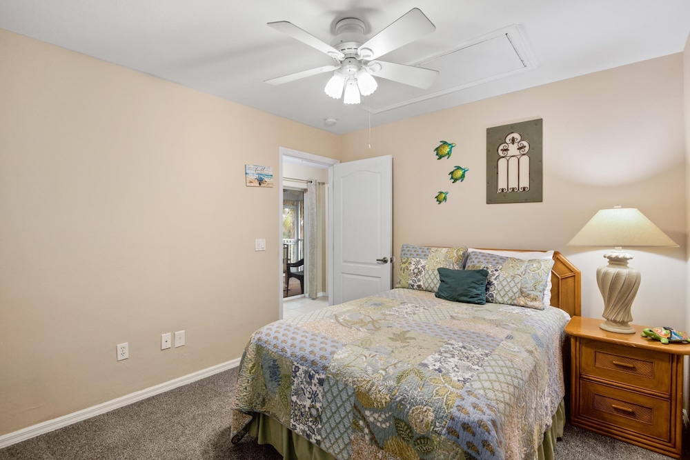 Beach Villa B