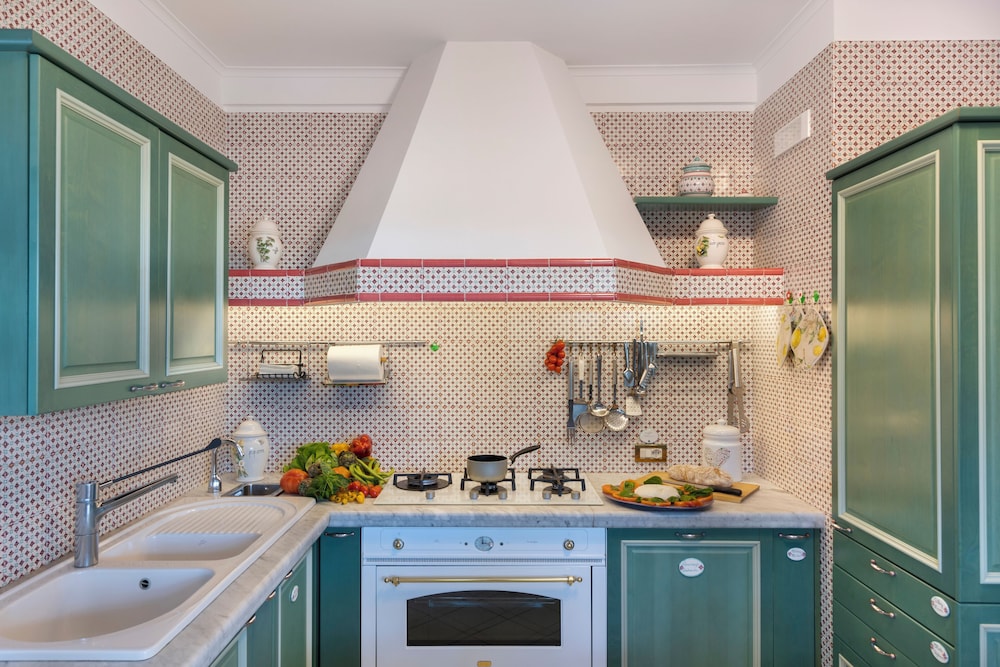 Villa In Sorrento Center | Gardens & Outdoor Space