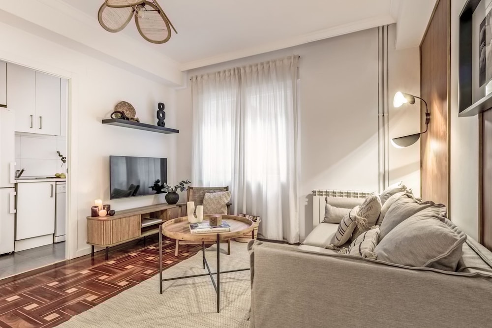 Pagani - 1 Bedroom Apartment in Goya