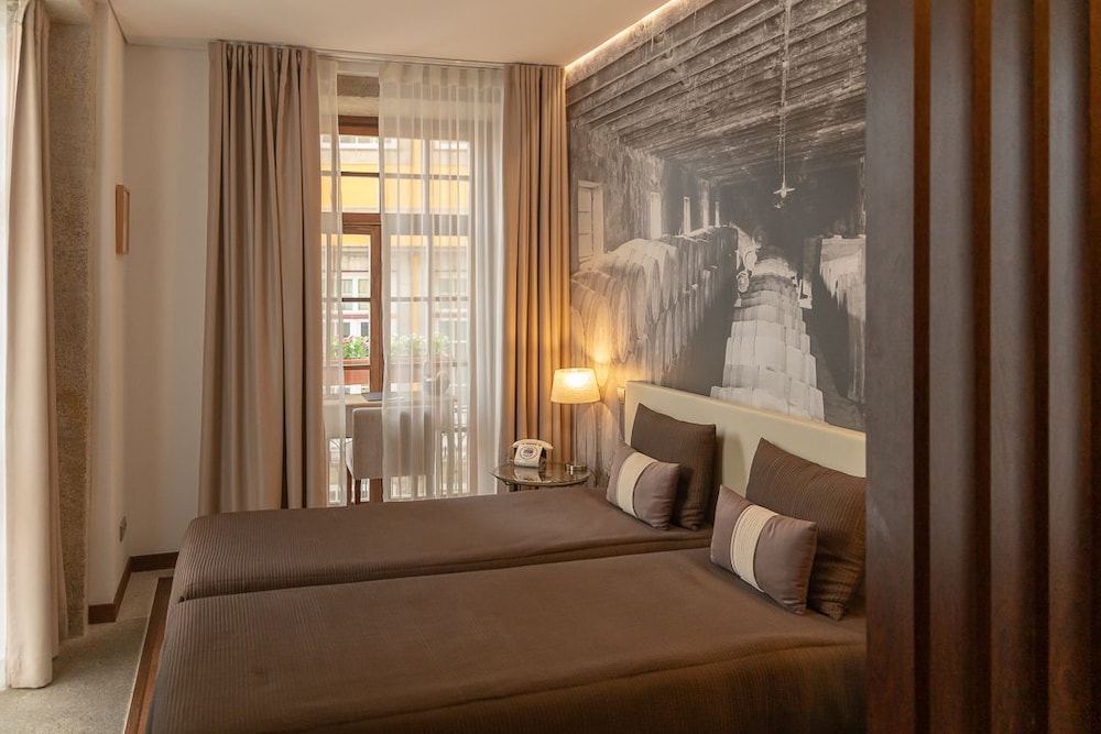 Oca Ribeira do Porto Hotel 11