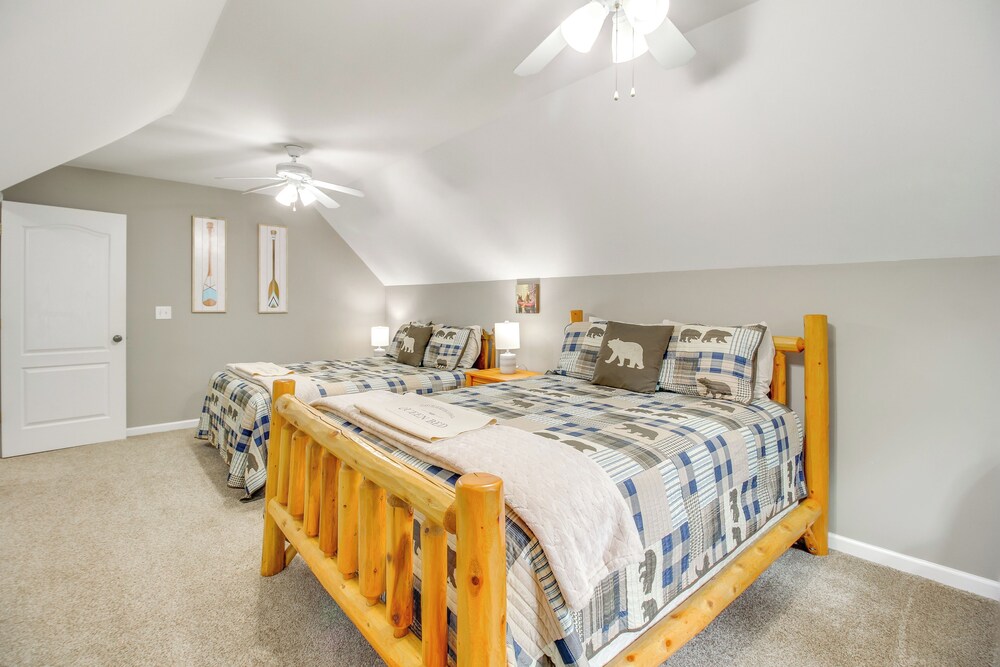 Game Room & Fire Pit: Riverfront Home in Ellijay!