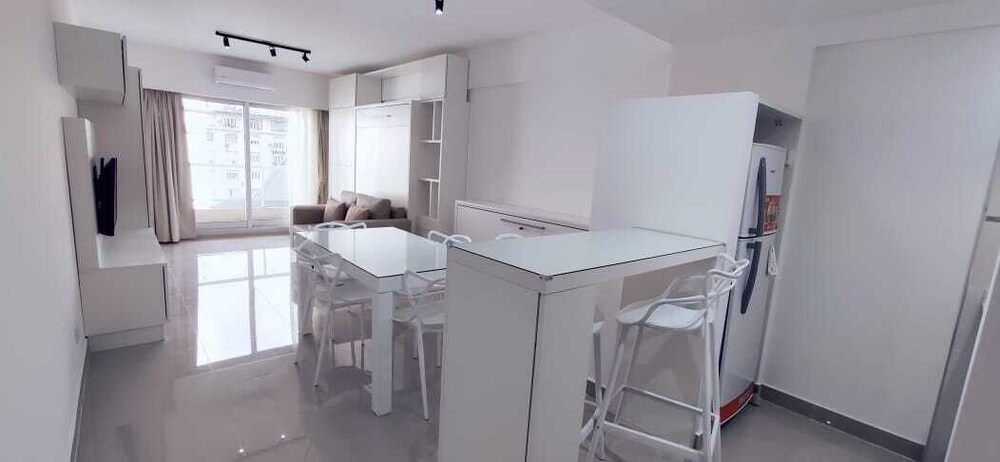 Ayres Suites Moreno
