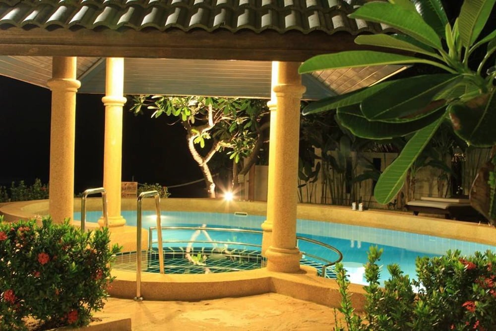 5 Bedroom Beachfront Villa SDV100-By Samui Dream Villas