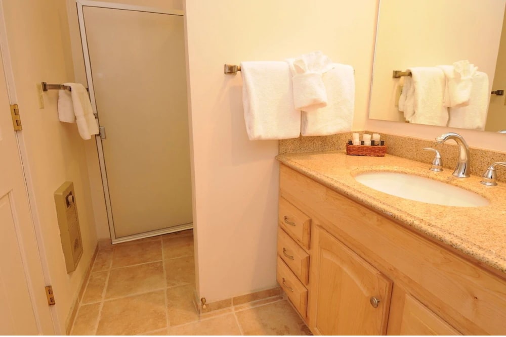 Big Sky Vacations - Beaverhead Condos at Big Sky Resort - Property Image 5