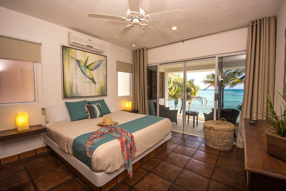 Beachfront W Private Staff in Gated Community