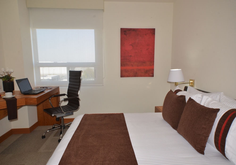 Hotel Mision Express Monterrey Aeropuerto La Fe - Property Image 10