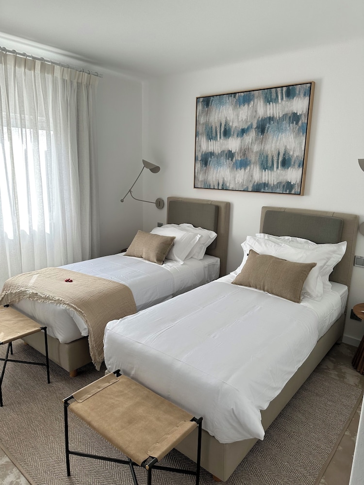 Casa Malia Luxury Guest House