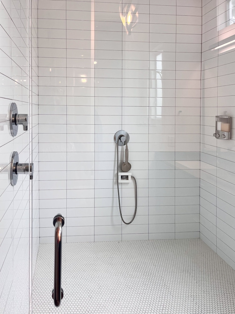 Ultimate 10br Group Getaway6min to Rainey Street