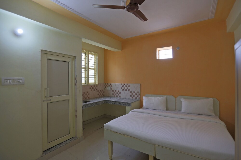 SPOT ON 48911 Sukhrali Residency - Property Image 17