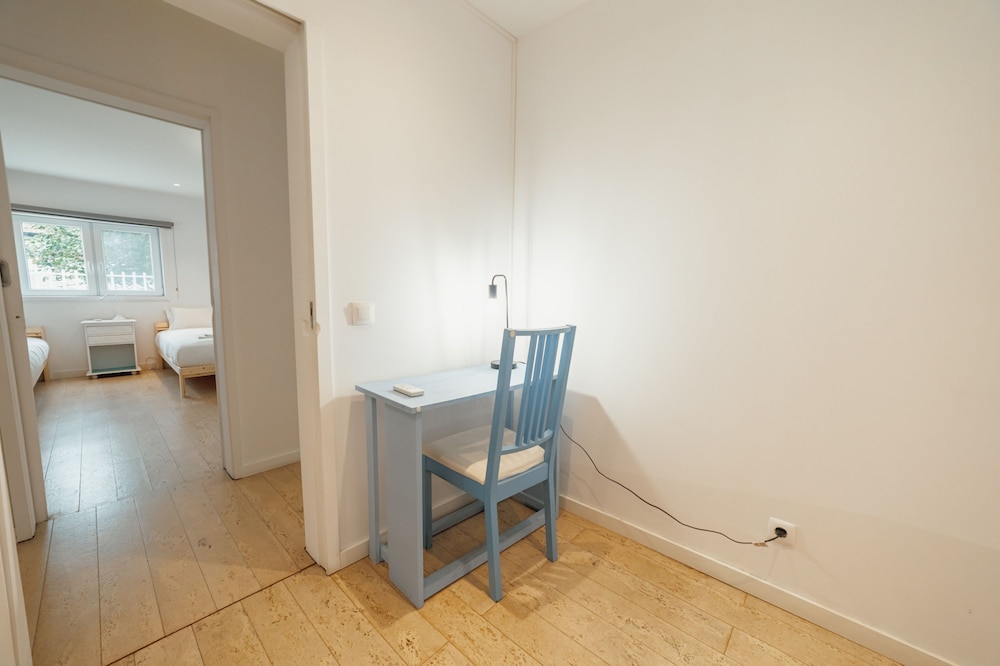 Porto Window Terrace House by Vacationy
