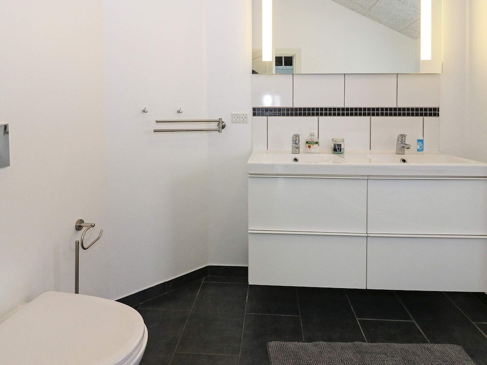 10 Person Holiday Home in Hadsund view 3