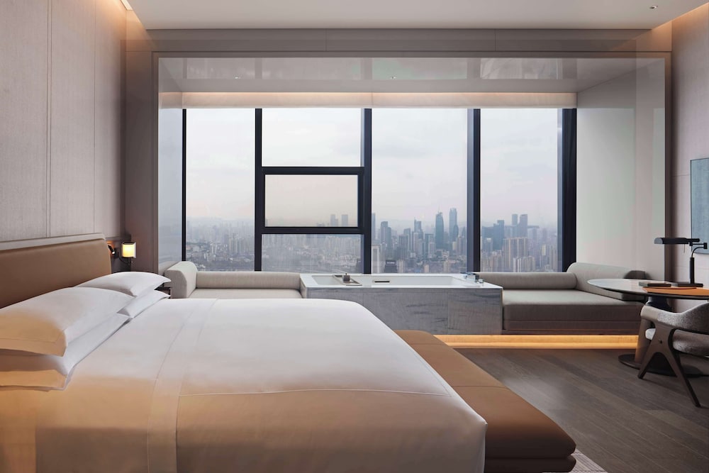 Conrad Chongqing 10