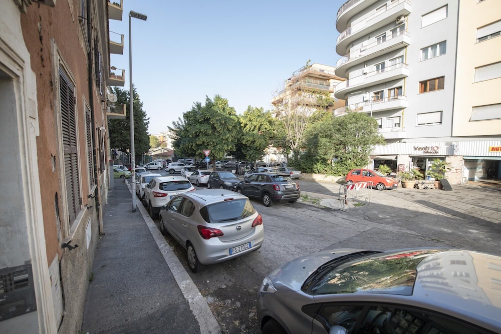 L Antro di Circe in Roma