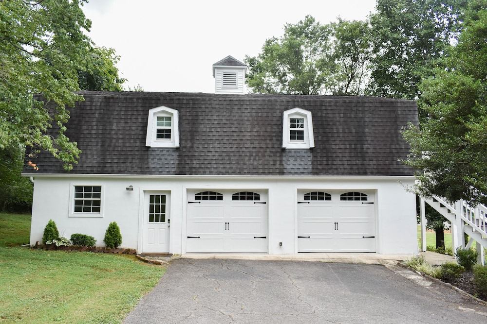 Tolley House view 4