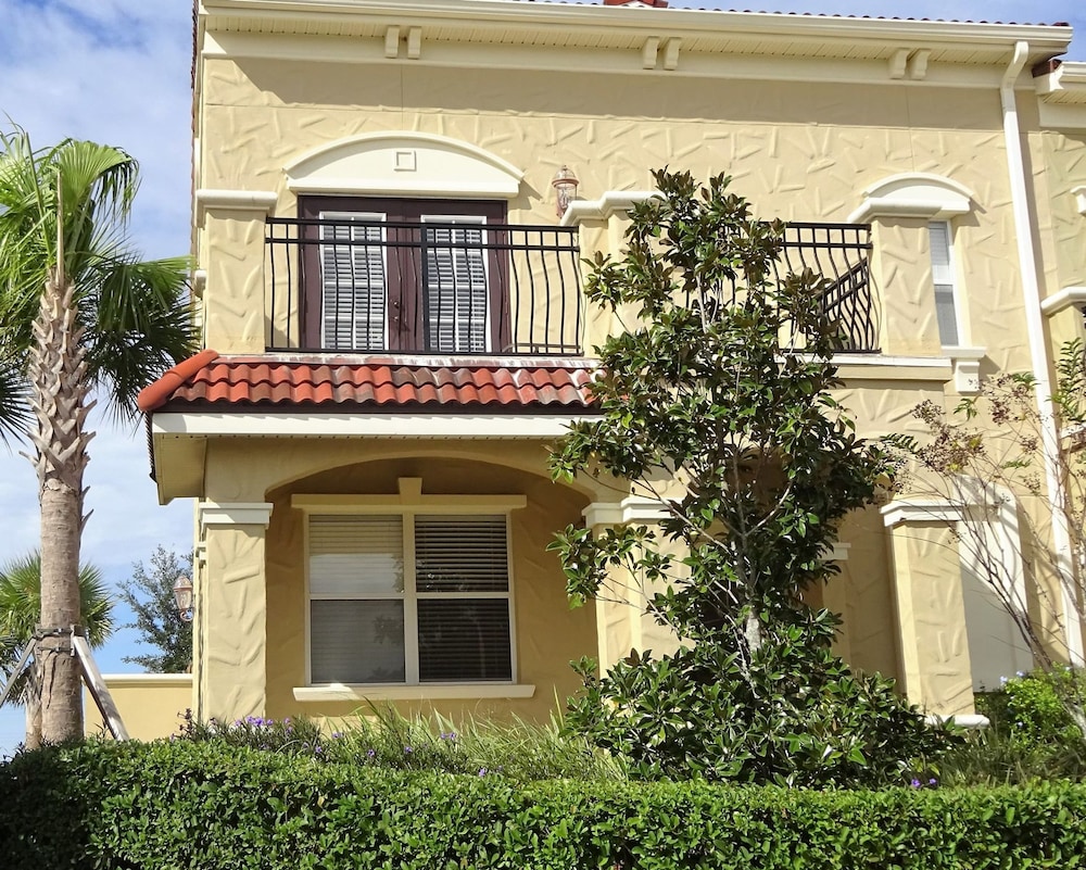 Bella Vista Villa