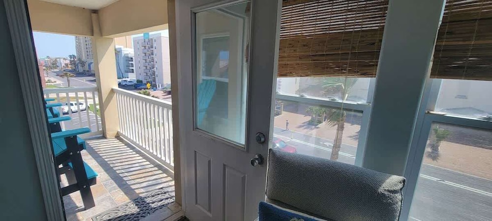 3rd Flr Beachview Luxe - Elevator - Pool - BBQ