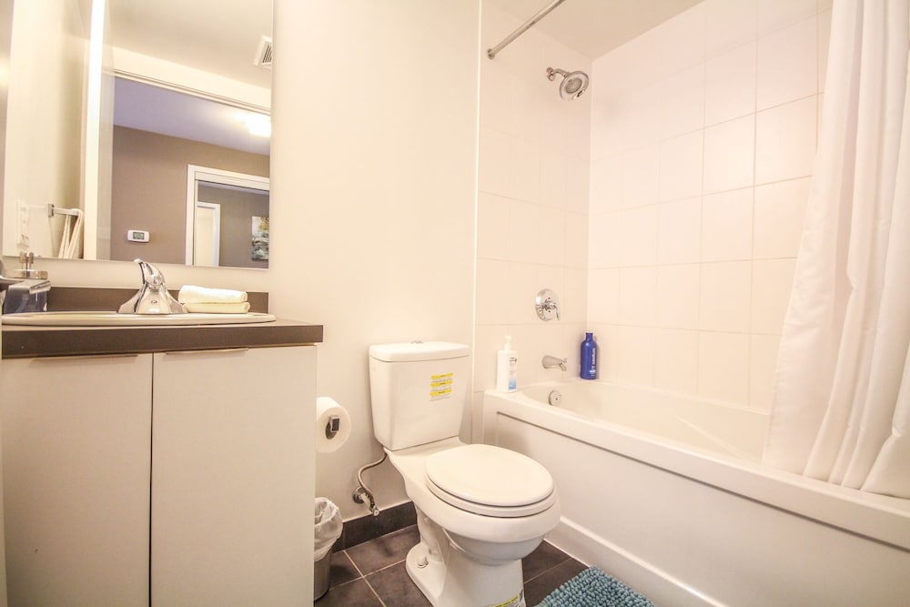 Sarkar Suites - Entertainment District