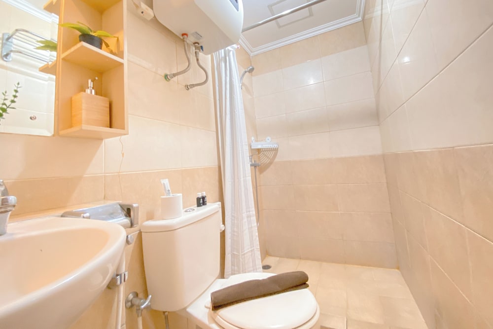Gorgeous 2Br At Grand Setiabudi Apartment