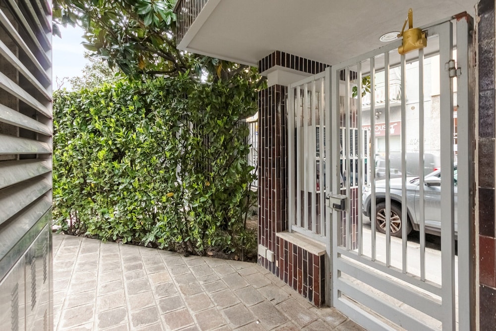 Studio With Gym Near Milan Metro