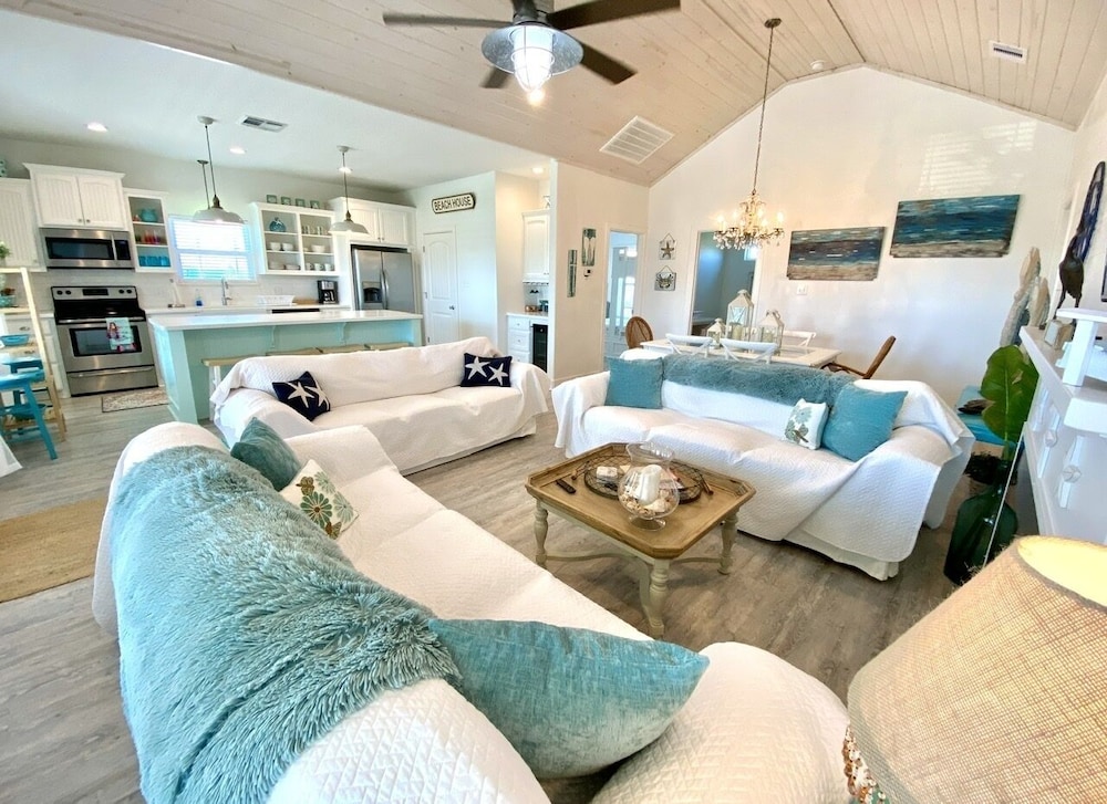 Reader's 3 Bedroom Home by RedAwning
